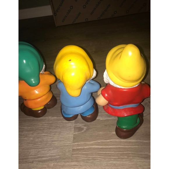 Snow White and the Seven Dwarfs rubber figures - Picture 3 of 8